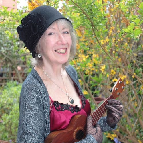 2016-05-11 Liz 590 Ukulele Colin GNUF 2016 IMG_2142a square small file